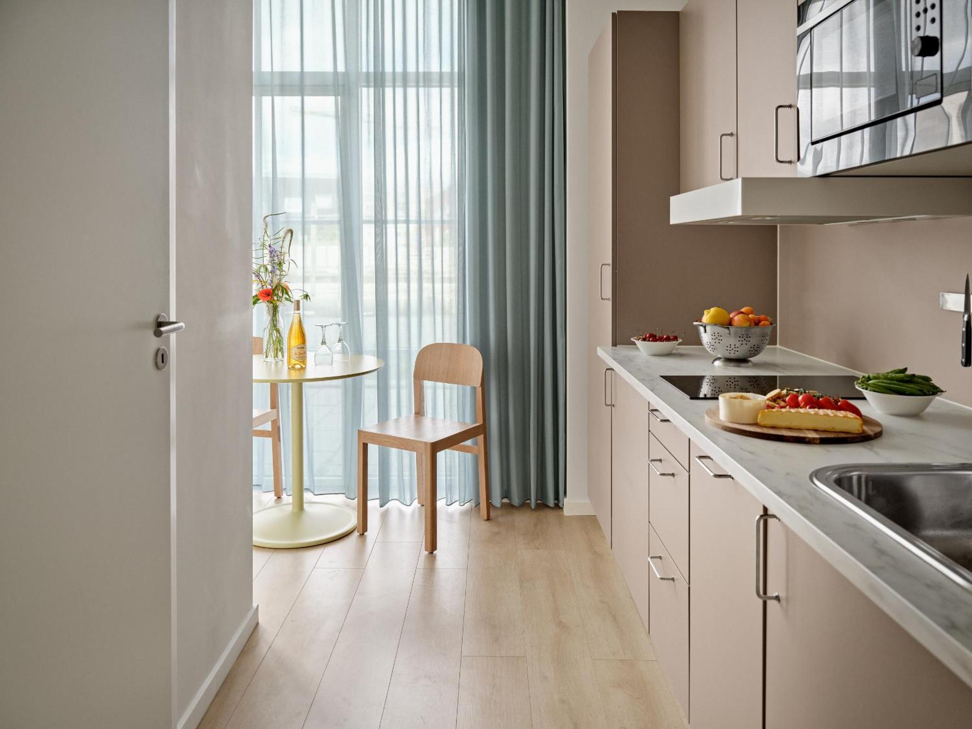 Flora Apartment Hotel Копенгаген Экстерьер фото